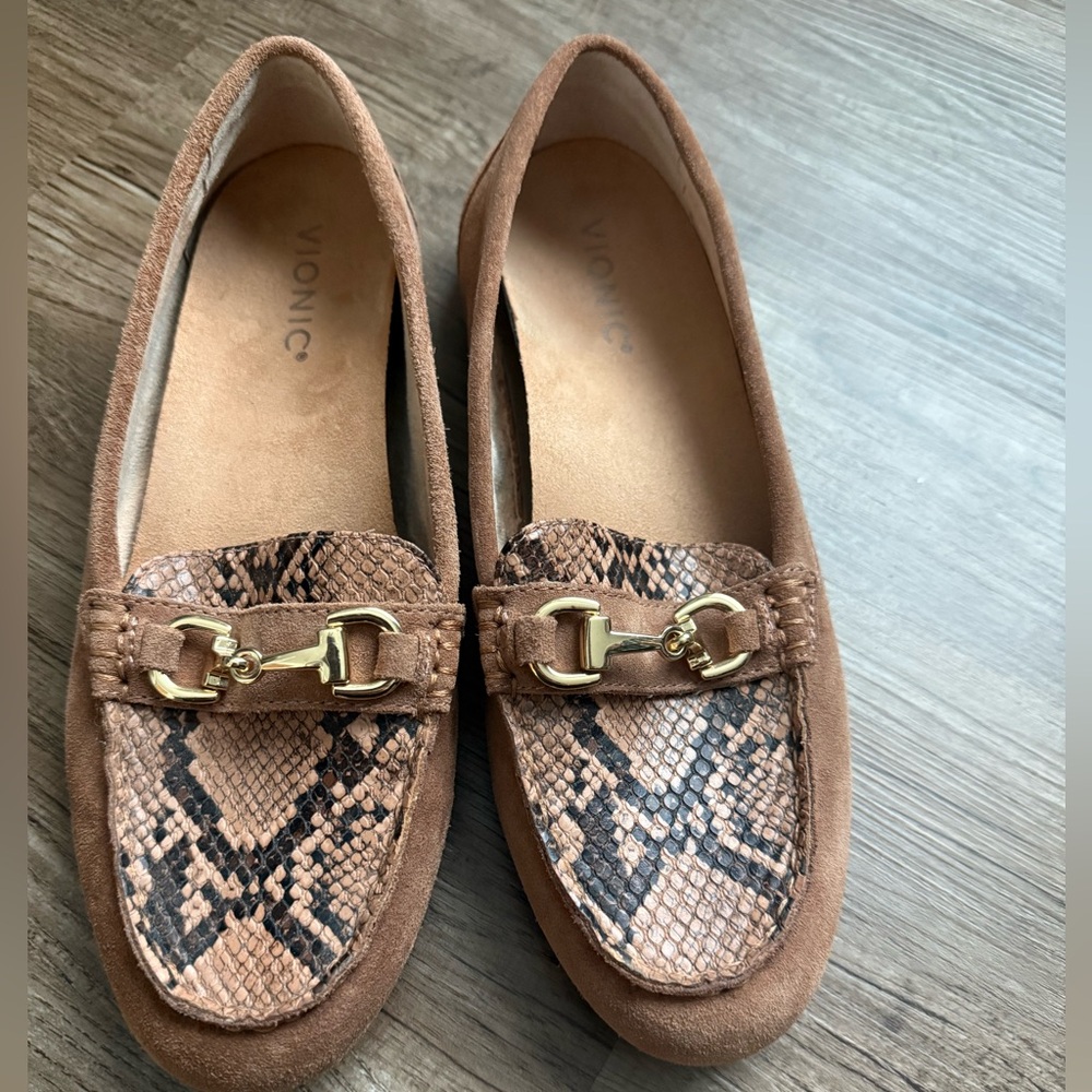 Vionic Tan Snake Pattern Loafers